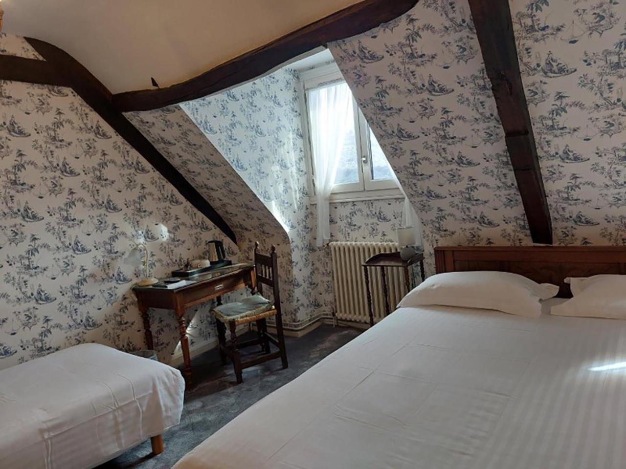 ארגלס-גזוסט Logis Hotel Beau Site מראה חיצוני תמונה