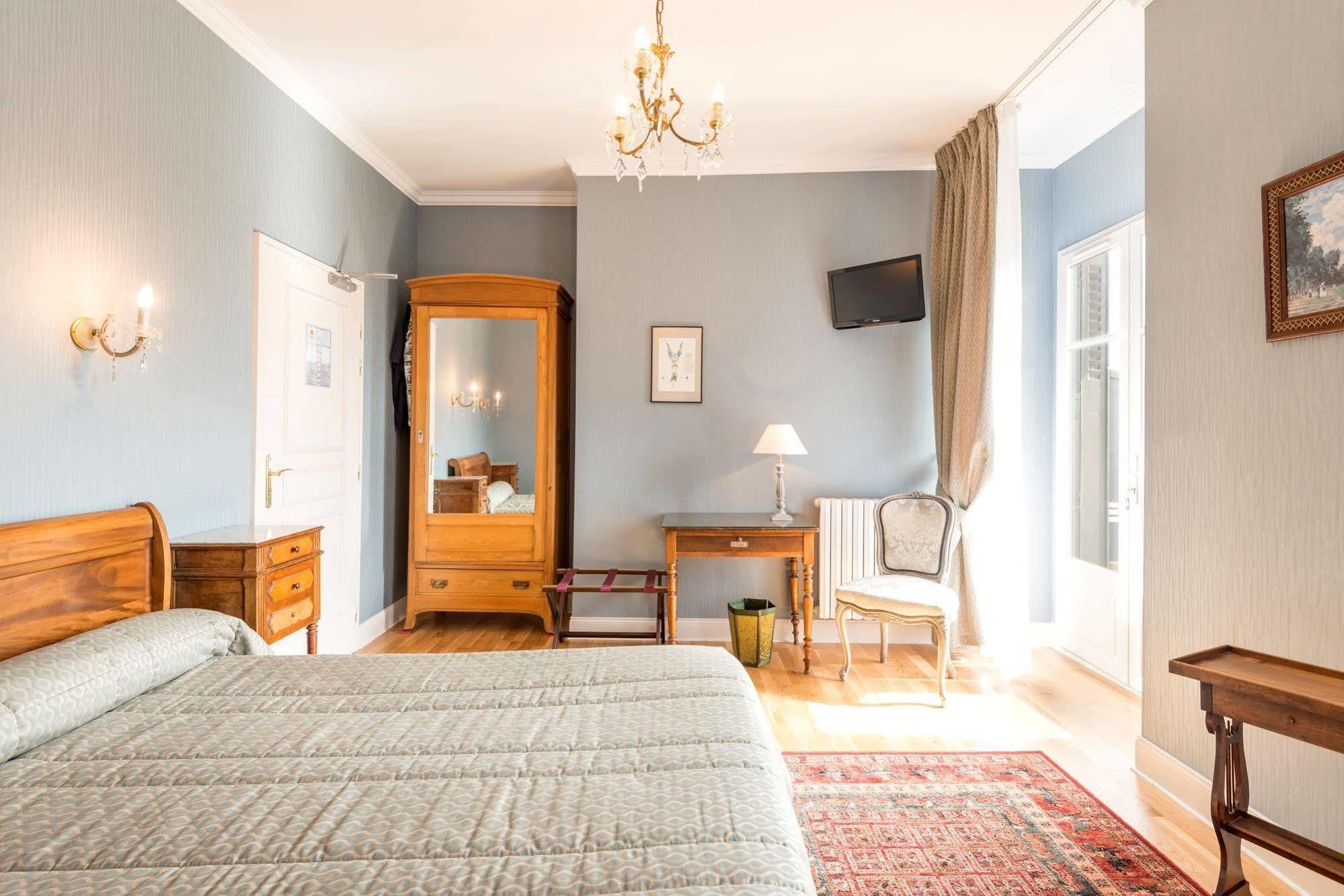 ארגלס-גזוסט Logis Hotel Beau Site מראה חיצוני תמונה